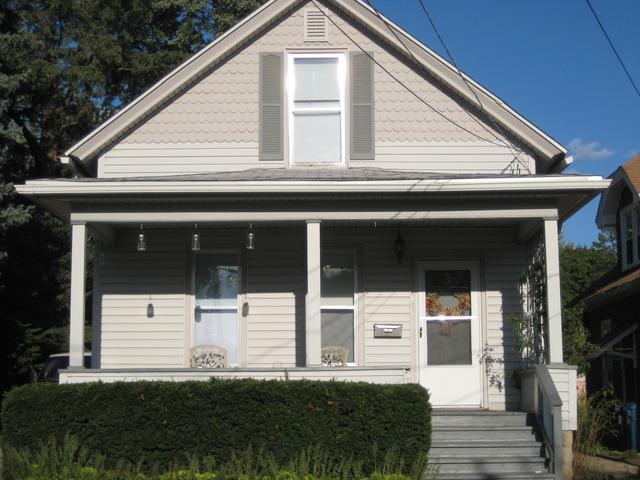 532 Hinman St., Aurora, IL 60505