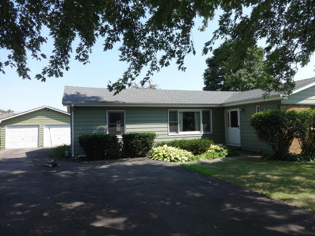 355 Hilltop Dr., North Aurora, IL 60542