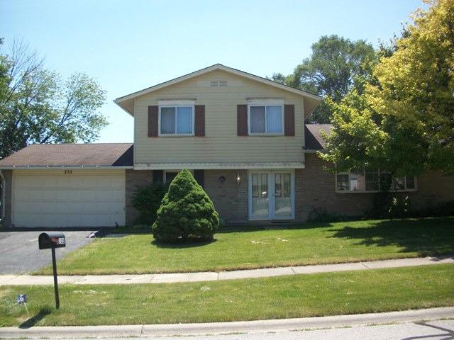 233 Hampshire Ln., Bolingbrook, IL 60440