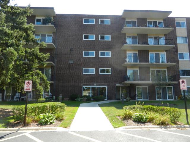 5300 Walnut Ave. #14A, Downers Grove, IL 60515
