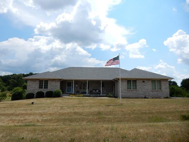7285 Hawthorne Ridge, Roscoe, IL 61073