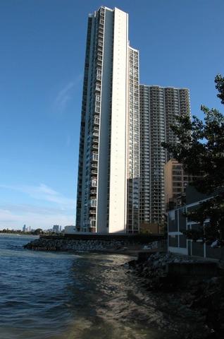6101 N Sheridan #8C, Chicago, IL 60660