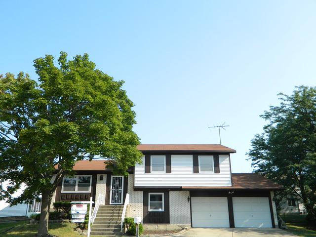1470 Port Arthur Ct., Hoffman Estates, IL 60192