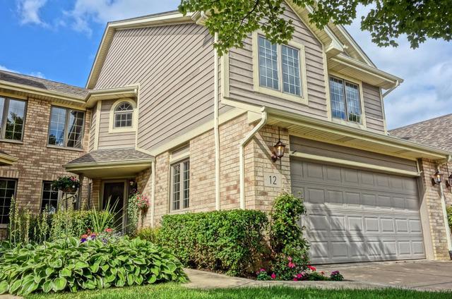 12 Pine Needles Dr., Lemont, IL 60439