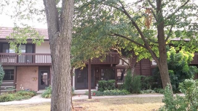 1375 Court P, Hanover Park, IL 60133