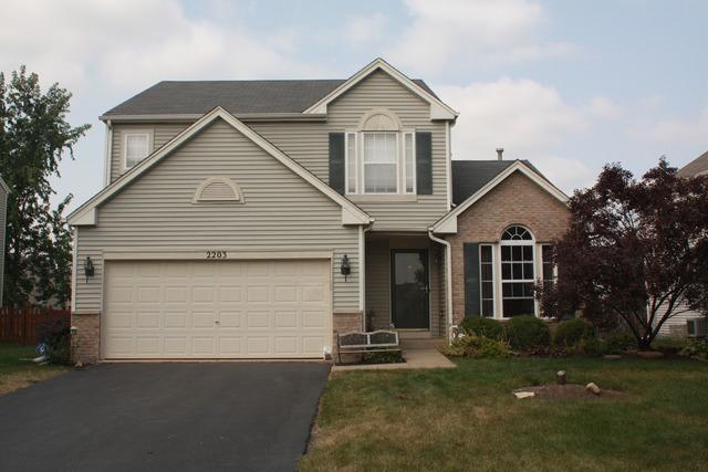 2203 Ashbrook Ln., Plainfield, IL 60586
