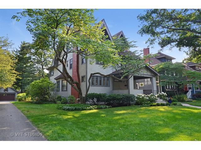 915 Ashland Ave., Wilmette, IL 60091