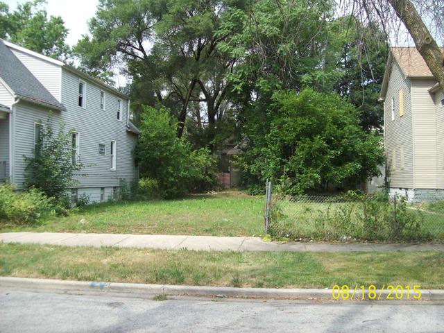 10732 S Edbrooke Ave., Chicago, IL 60628