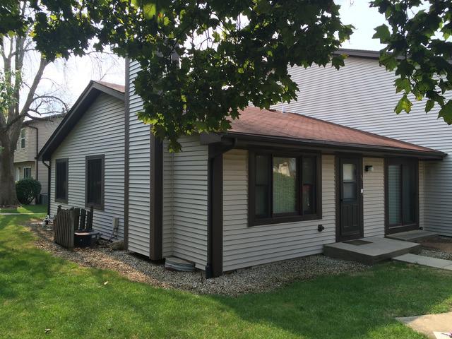 1709 Cedarbrook Ct., Sycamore, IL 60178