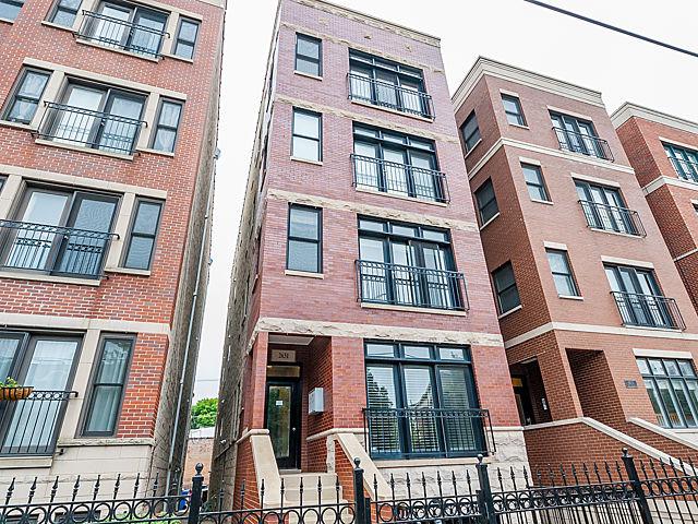 2631 W Belmont Ave. #1, Chicago, IL 60618