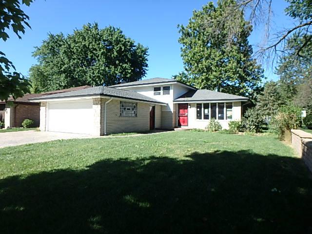 10630 S Lori Ln., Palos Hills, IL 60465
