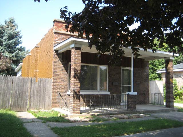 4222 S Center Ave., Lyons, IL 60534