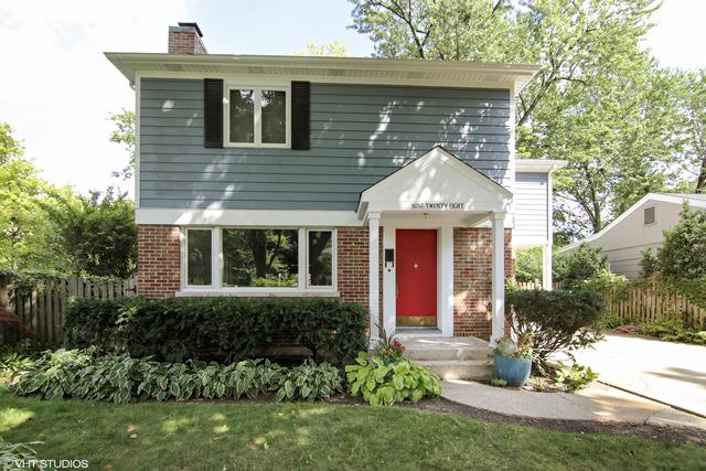 928 Cambridge Ln., Wilmette, IL 60091