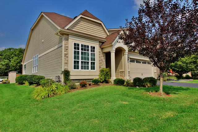 1652 Briarheath Dr., Aurora, IL 60505