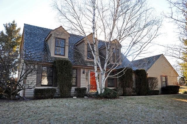 30 Seneca Ave., Hawthorn Woods, IL 60047