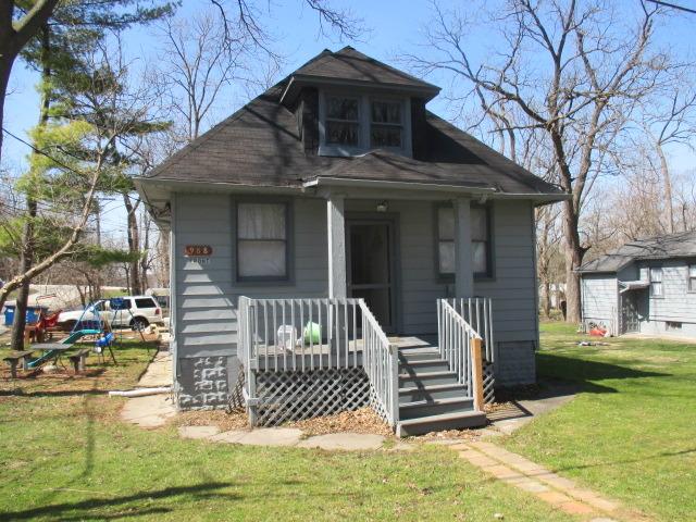 6N988 Wabash Ave., St. Charles, IL 60174