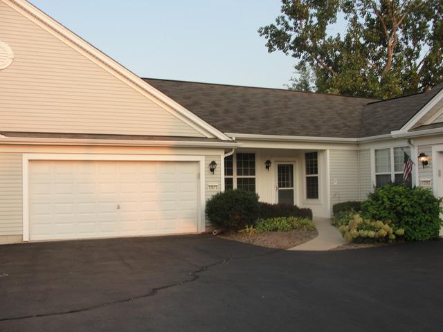 12573 Rock Island Tr., Huntley, IL 60142