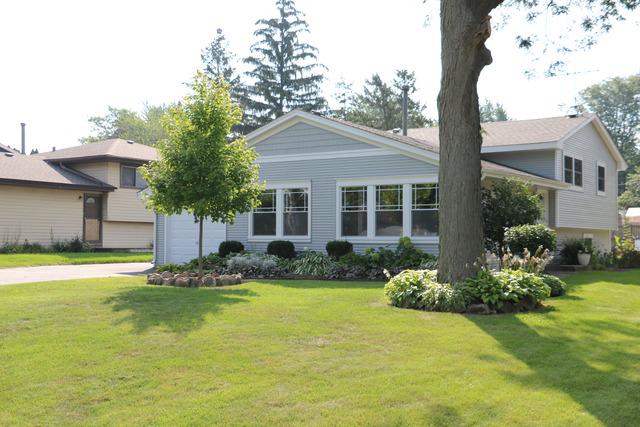 26W375 Prairie Ave., Winfield, IL 60190