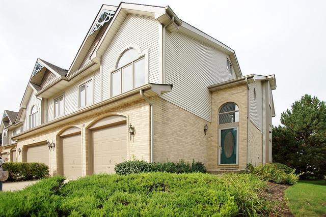 142 Schiller Sq. #24A, Itasca, IL 60143