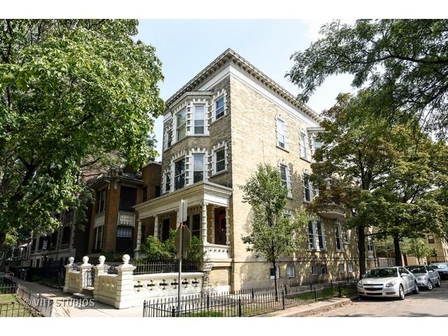 1059 W Oakdale Ave., Chicago, IL 60657