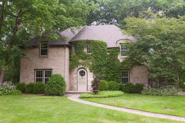 211 Palm Ave., Rockford, IL 61107