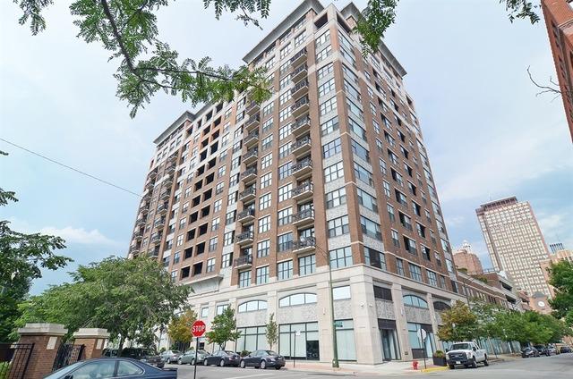 849 N Franklin St. #513, Chicago, IL 60610