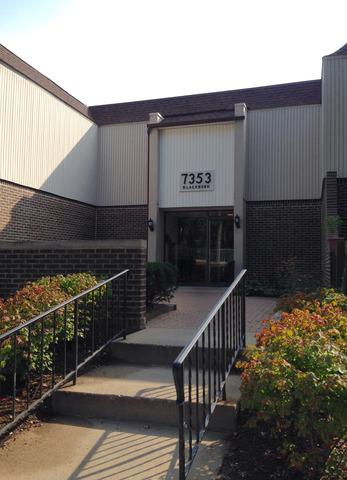 7353 Blackburn Ave. #205, Downers Grove, IL 60516