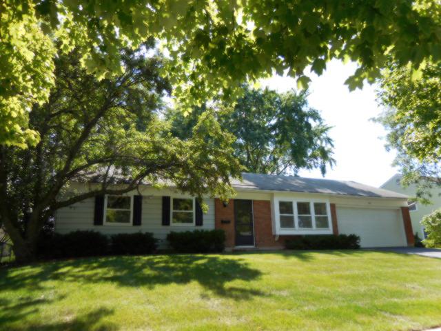 1413 Colwyn Dr., Schaumburg, IL 60194