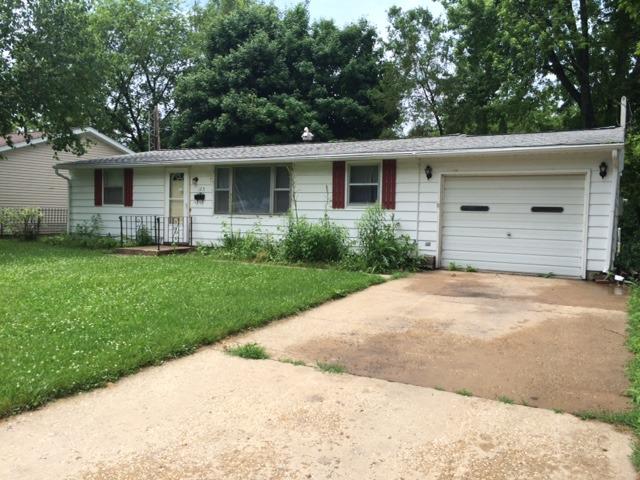123 Home Dr., Dekalb, IL 60115