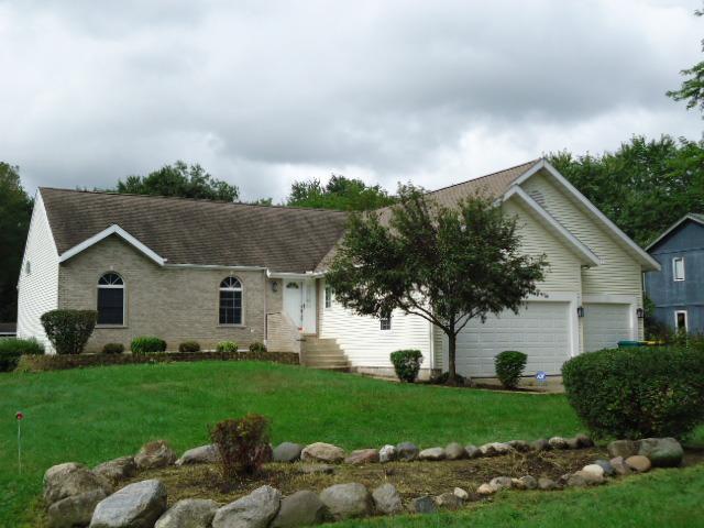 2311 Colby Dr., Mchenry, IL 60050