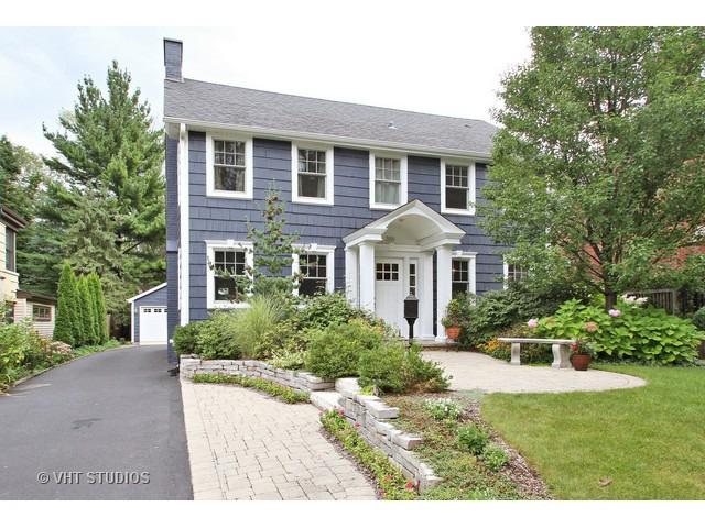 2000 Beechwood Ave., Wilmette, IL 60091