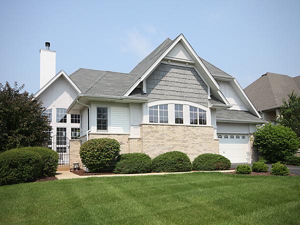 514 Mallard Point Dr., North Aurora, IL 60542