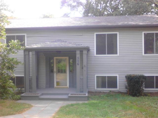 506 N Crestwood Ave., Mchenry, IL 60051