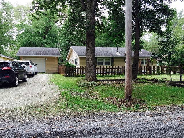 6 Oak Ave., Momence, IL 60954