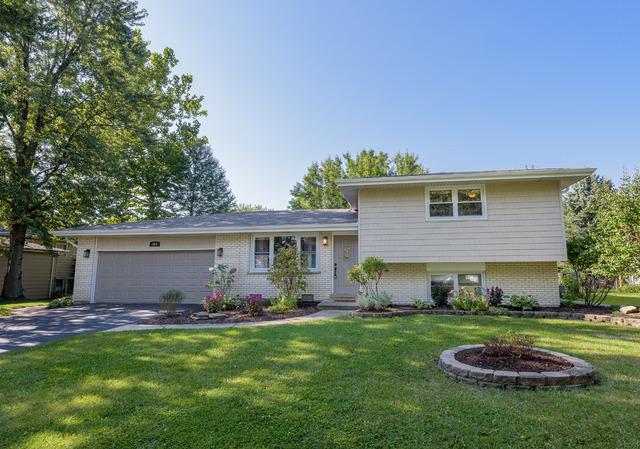 30W305 Bruce Ln., Naperville, IL 60563