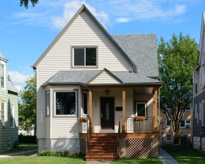 6725 31st St., Berwyn, IL 60402
