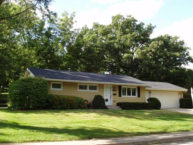 222 Joanne Ln., Dekalb, IL 60115