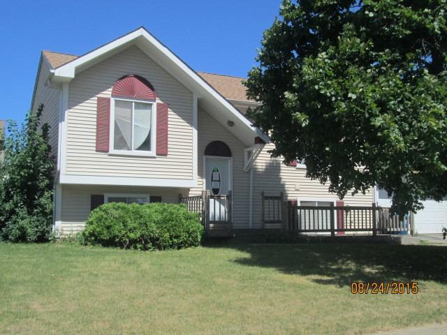 2320 Blue Spruce Ln., Aurora, IL 60502