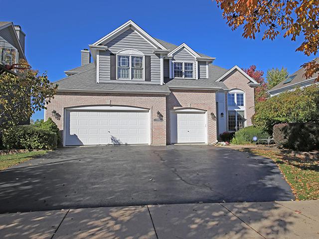 26W326 Thorngate Ln., Winfield, IL 60190