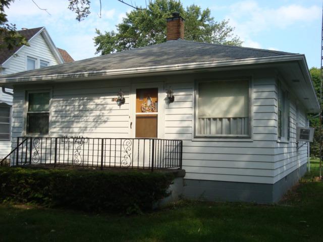 106 N Oak St., Buckley, IL 60918