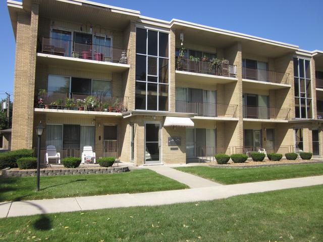 10330 S Komensky Ave. #2B, Oak Lawn, IL 60453