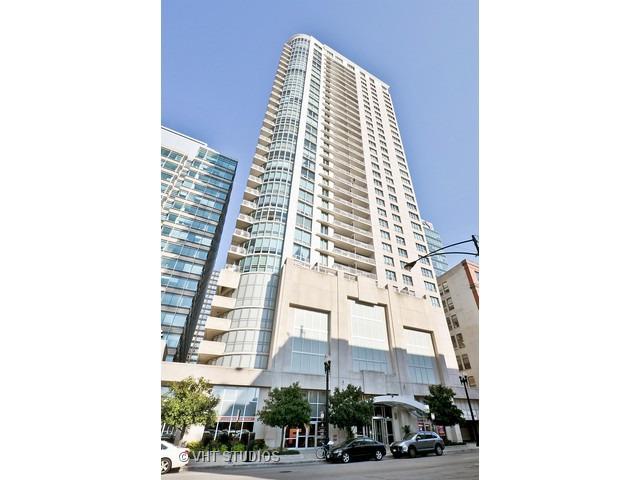125 S Jefferson St. #810, Chicago, IL 60661