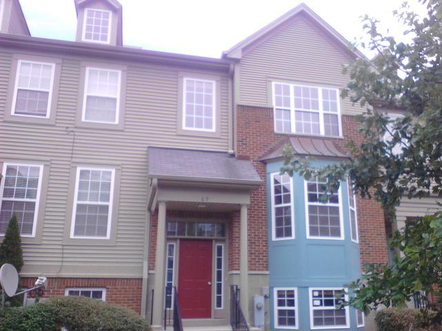 69 Thomas Ct., Grayslake, IL 60030