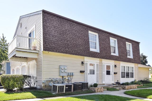 1321 Woodcutter Ln. #D, Wheaton, IL 60189