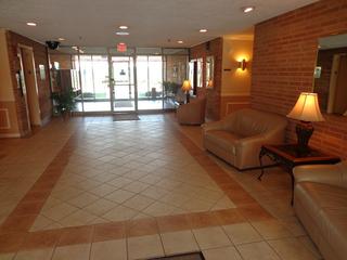 1717 W Crystal Ln. #703, Mount Prospect, IL 60056