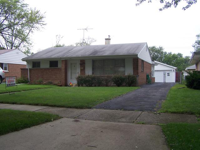 17926 Oakwood Ave., Lansing, IL 60438
