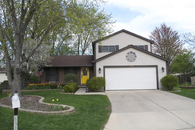 6911 Waterfall Pl., Downers Grove, IL 60516