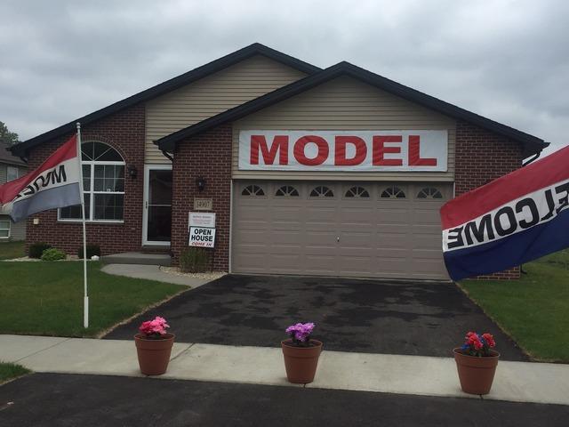 14907 Albany Ave., Markham, IL 60428