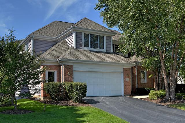 2 Greenbrier Ct., Lake In The Hills, IL 60156