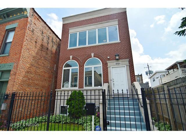 2121 W Race Ave., Chicago, IL 60612